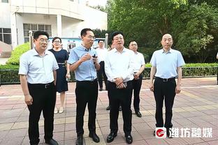 克莱维利谈弗格森：永远不会忘记他暖心的行为，这对我意义重大